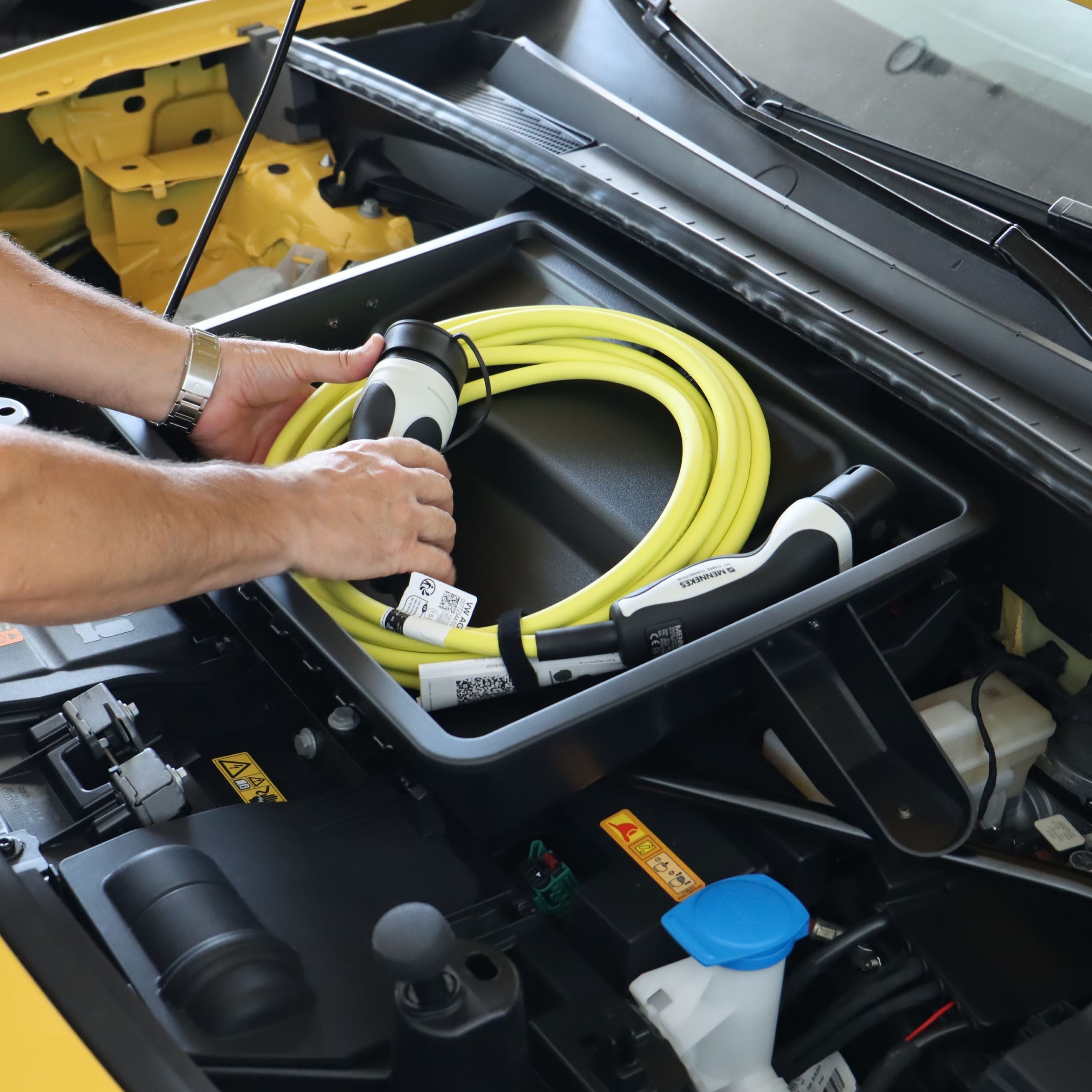 Suitable for storing charging cables Image